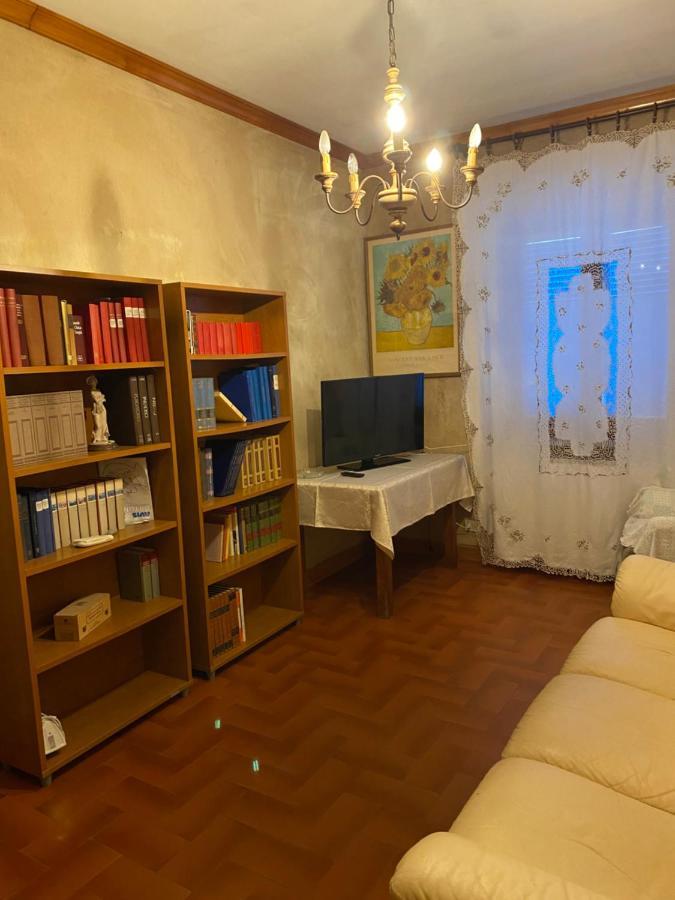 Casa Degli Zii Appartamento Letizia Luni ภายนอก รูปภาพ